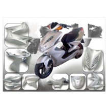 DMP Karosseriesatz Silber Yamaha Aerox